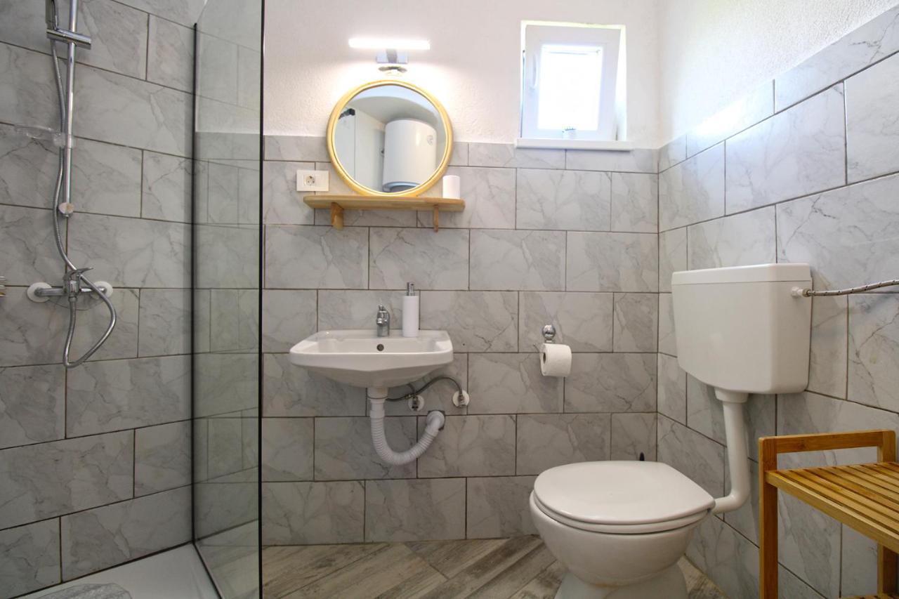 Apartment Josip 1649 Fažana Esterno foto