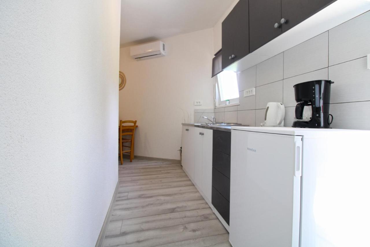 Apartment Josip 1649 Fažana Esterno foto