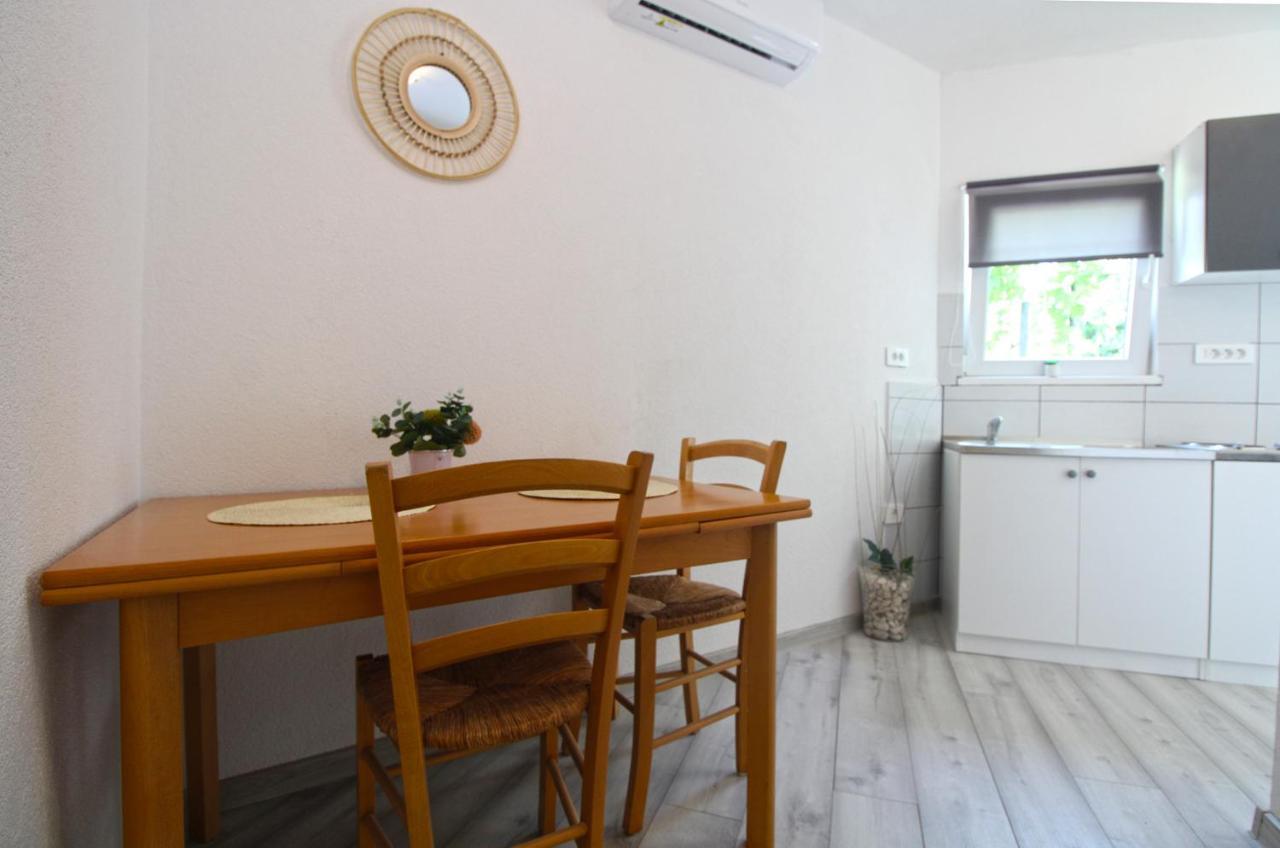 Apartment Josip 1649 Fažana Esterno foto