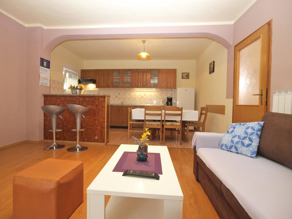 Apartment Josip 1649 Fažana Esterno foto