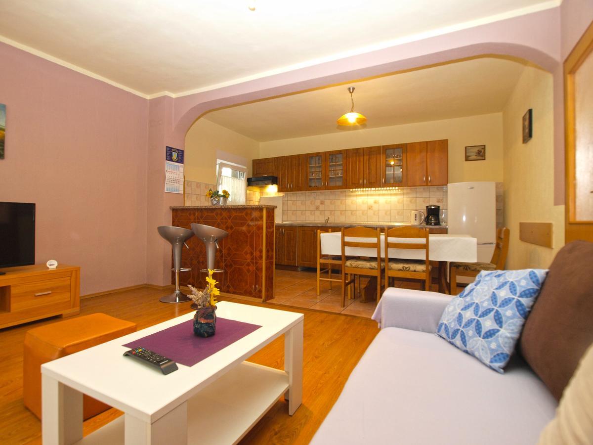 Apartment Josip 1649 Fažana Esterno foto