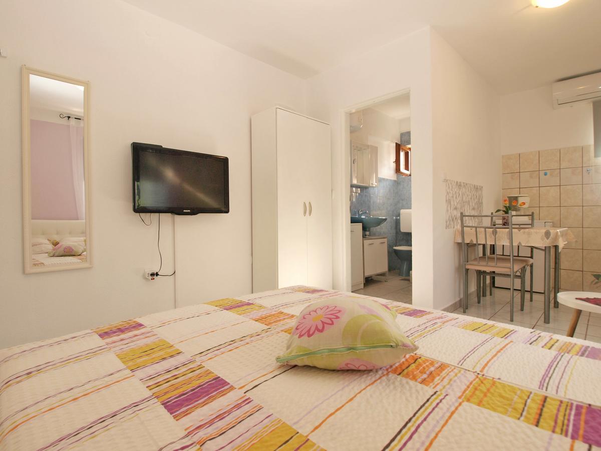 Apartment Josip 1649 Fažana Esterno foto