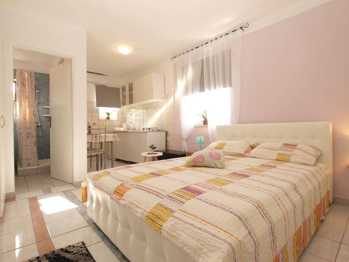 Apartment Josip 1649 Fažana Esterno foto